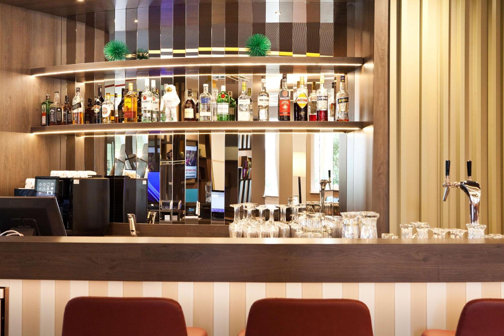 Hotel Hampton By Hilton Ratisbona Exterior foto