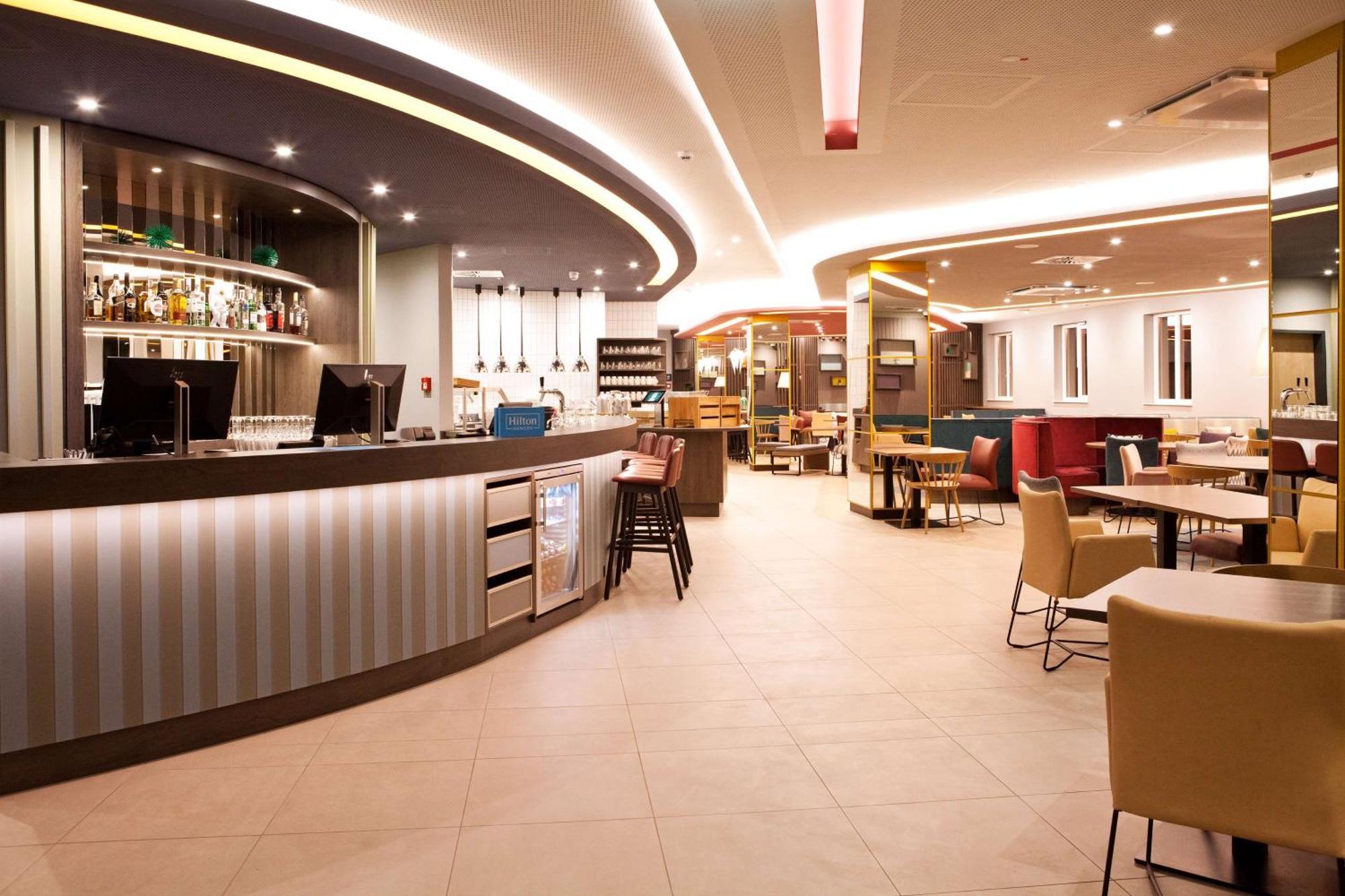 Hotel Hampton By Hilton Ratisbona Exterior foto